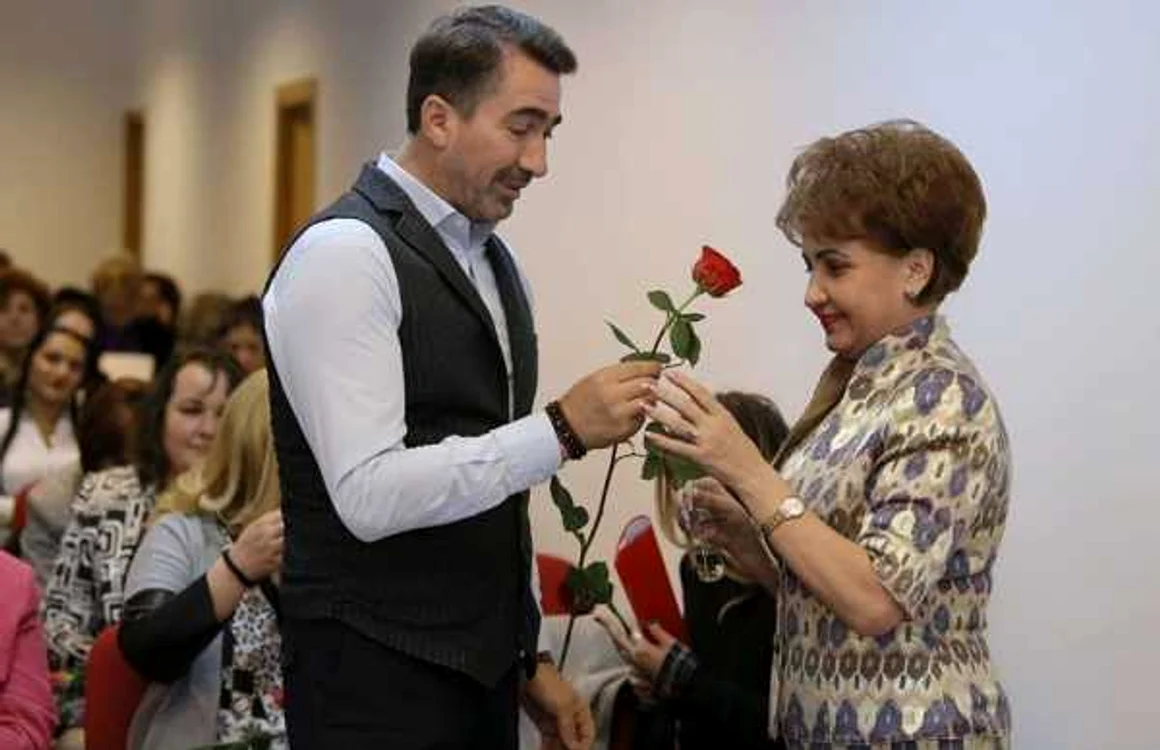 Emilia Arcan şi ionel Arsene, în vremurile când era concordie în PSD Neamţ. FOTO: Vestea.net