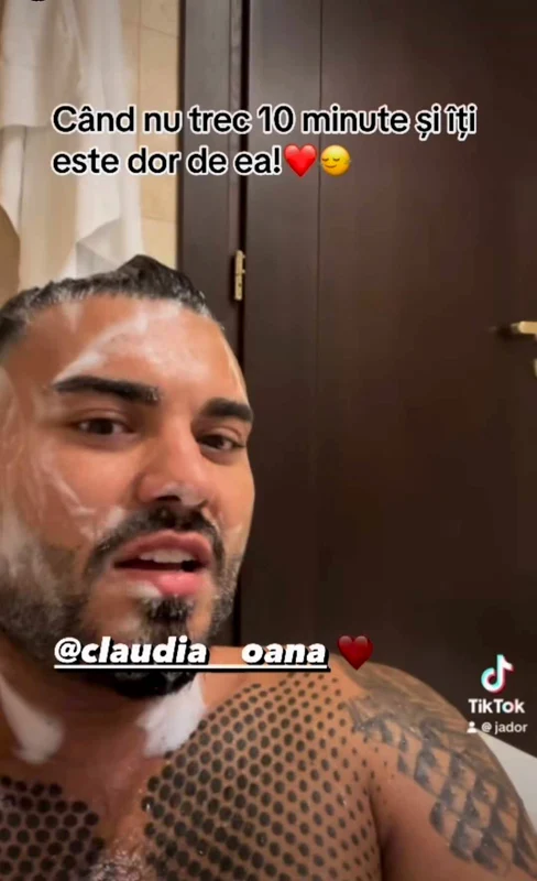 Jador, în cadă. Sursă: Instagram