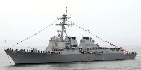 USS McCampbell FOTO Wikipedia