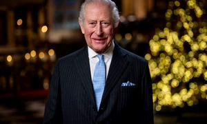 regele charles III FOTO X @aaronchown jfif