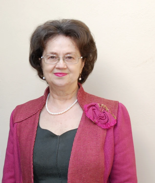 Doina Ișfănoni  - cercetător-  etnolog - portret 
