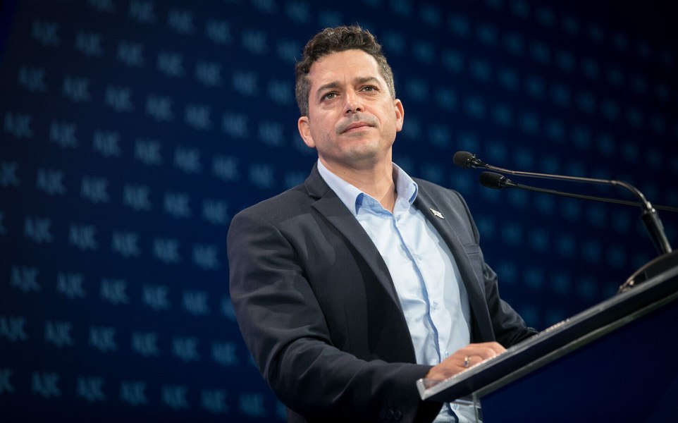  Haaretz: România acuză Israelul de interferență electorală după ce un ministru al premierului Netanyahu a discutat cu Călin Georgescu