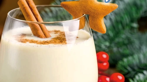 cocktail cu oua jpg