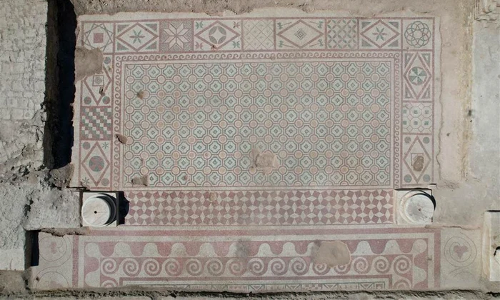 Mozaic roman descoperit la Pompeiopolis 