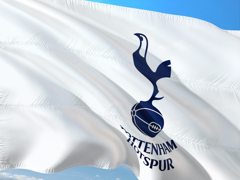 Interviu cu un fan Tottenham Hotspur: ce părere au suporterii lui Spurs despre Radu Drăgușin
