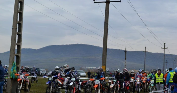 Concurenţii au de parcurs trasee dificile de pe Transalpina şi din zona Câineni-Voineasa. Foto arhiva Adevarul