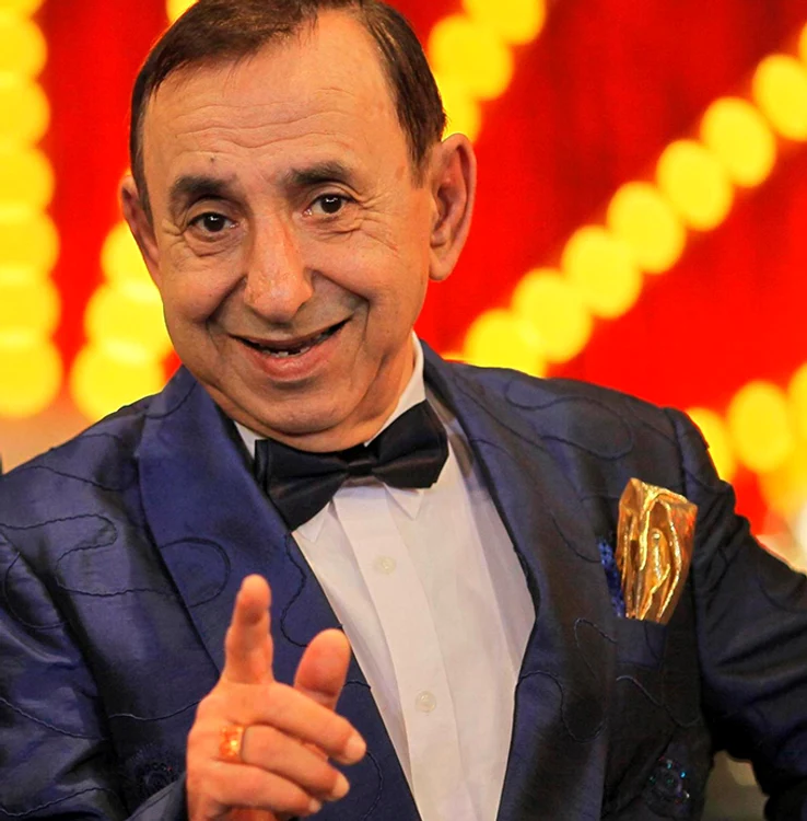 
    Puțini români știu că actorul Nae Lărărescu a trăit în sărăcie în ultimii ani de viață. Locuia într-un apartament oarecare, dintr-un salariu de 2.000 de leiFOTO: cinemagia.ro  