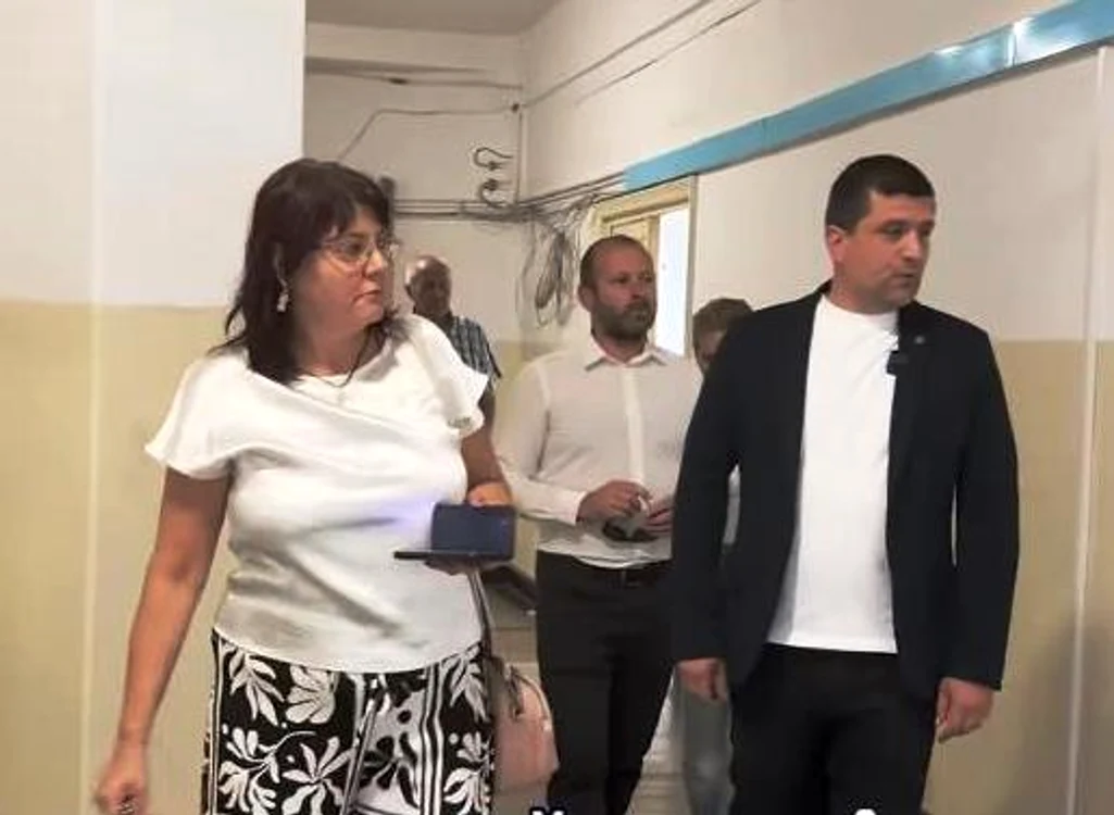 Annei Maria Dudaș și ministrul Radu Miruță