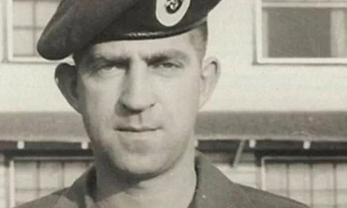 Povestea veteranului de război din Vietnam uitat de armata americană şi găsit după 44 de ani jpeg