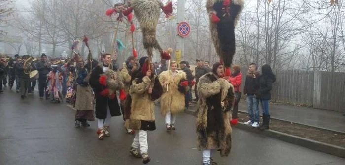 Formaţiile au mărşăluit pe străzi