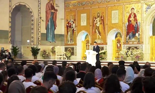nicusor dan la patriarhie jpg