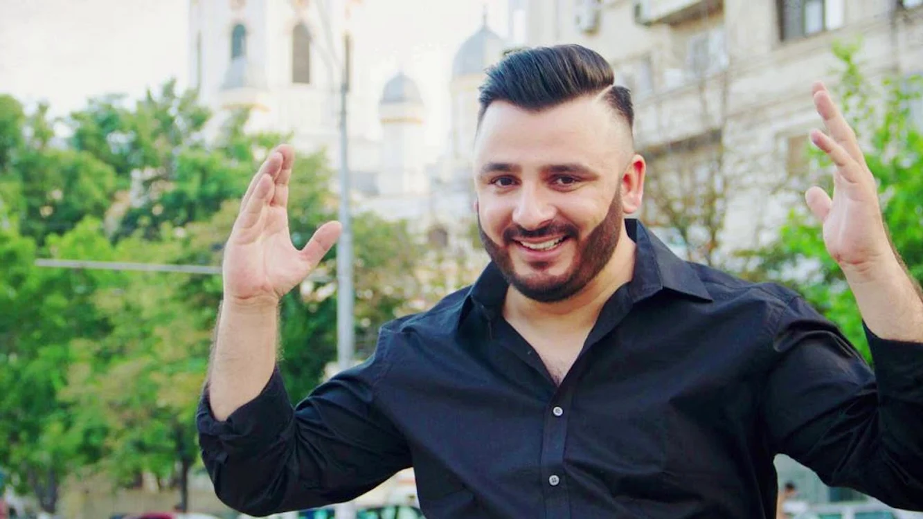 
    Liviu Guță, cu fosta soție și copiii, în emisiunea lui Teo Trandafirfoto: captură Kanal D  