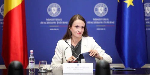 oana toiu FB jpg