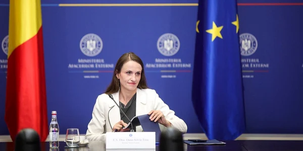 oana toiu FB jpg