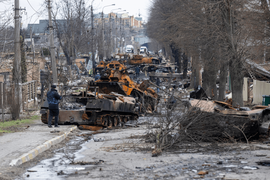 Pagubele uriașe ale armatei ruse pe frontul din Ucraina. Impasul în care se află Moscova, câte tancuri a pierdut în război 