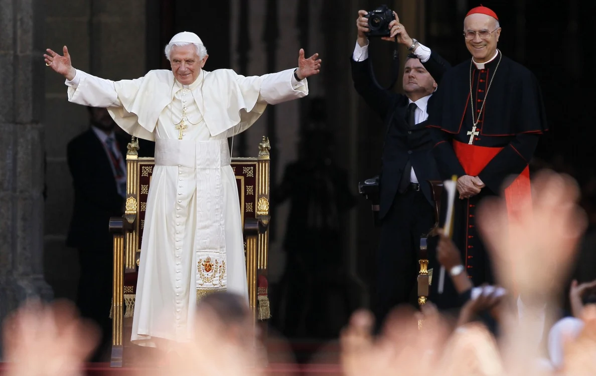 Papa Benedict al XVI-lea FOTO AFP