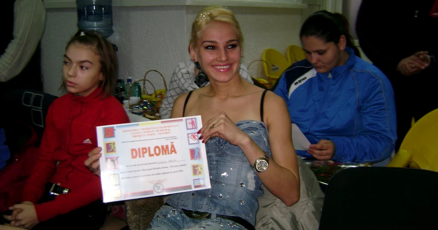 Atleta Ancuţa Bobocel a fost clasată pe locul II, de CSM Drobeta, pentru rezultatele obţinute în 2009 