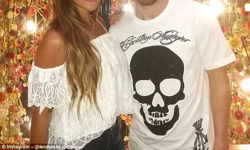 3B671DF700000578 4036102 Lionel Messi is set to marry his childhood sweetheart Antonella  a 1 1481798820277 jpeg