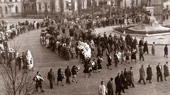 Comuniștii îneacă într o baie de sânge ultima mare manifestație pro monarhistă jpeg