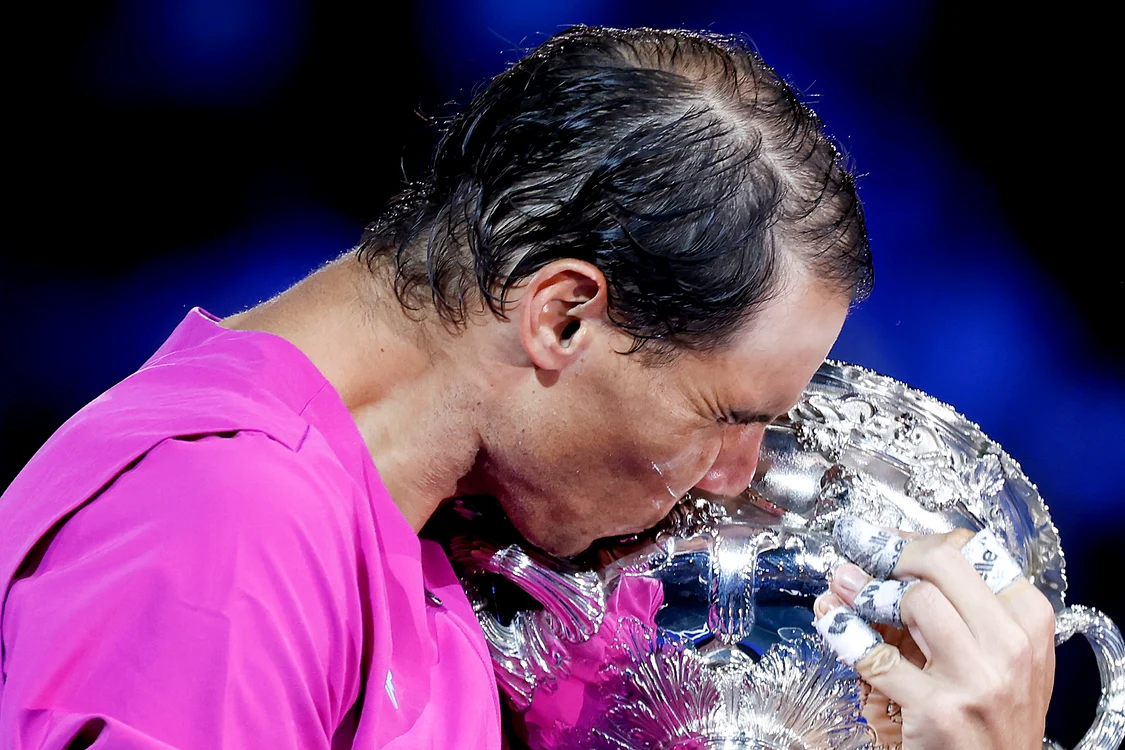 Rafa Nadal a câștigat pentru a doua oară turneul de la Melbourne (Foto: Guliver / GettyImages)