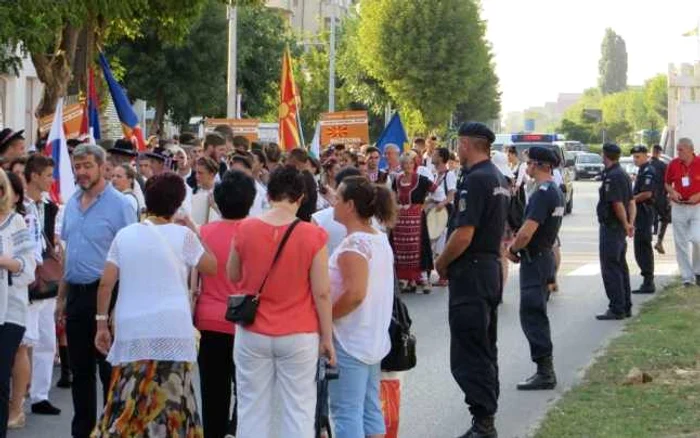 Jandarmii, prezenţi la manifestări pentru a asigura liniştea şi ordinea publica FOTO Adevărul
