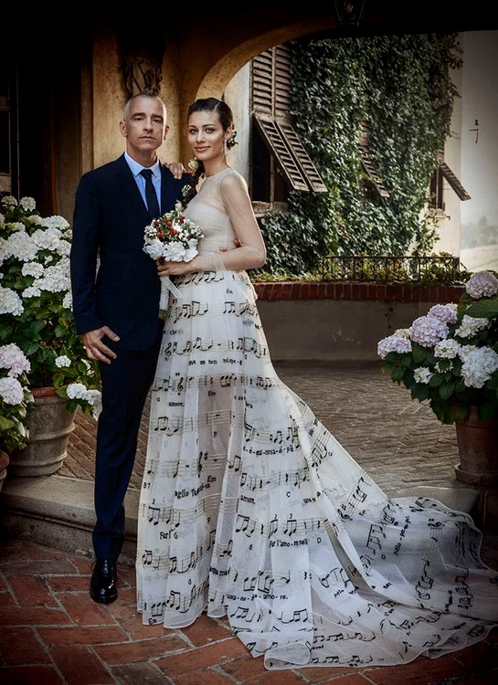 Eros Ramazzoti şi fosta lui soţie, fotomodelul Michelle Hunziker, au împreună o fetiţă