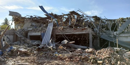 Rușii au lovit un hotel din Kramatorsk/ FOTO:X