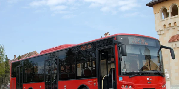 Autobuz al Societăţii de Transport Public