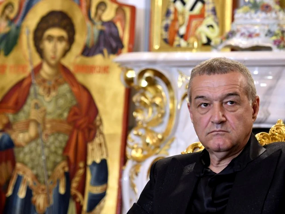 Gigi Becali este un om foarte credinciosFOTO: Sportpictures.eu
