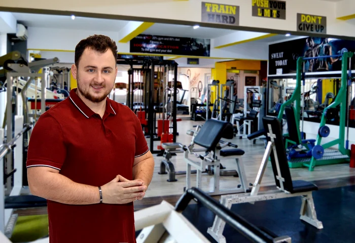 Iulian Dinu, managerul unei săli de sport din București