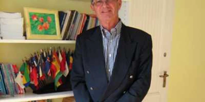 Oradea: PORTRET / Jan-Aeke Ahlstrom face viaţa copiilor mai frumoasă