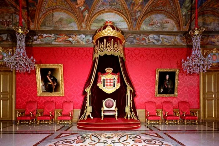 camera tronului jpg jpeg