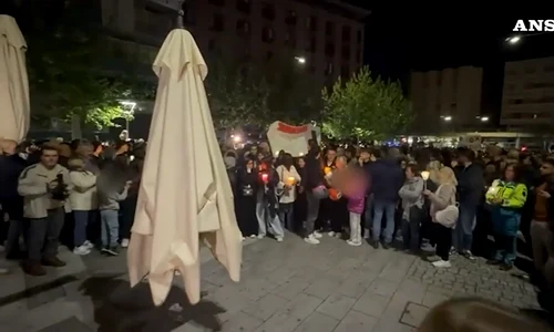 Tragedia care a șocat Italia a scos aproape 10.000 de oameni în stradă, în orașul Massa, Toscana FOTO: captură video