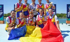 Echipa de canotaj jpg