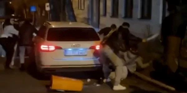 bataie in strada captura jpg