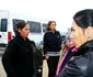 Părinţi supăraţi că şcoala nu are un microbuz