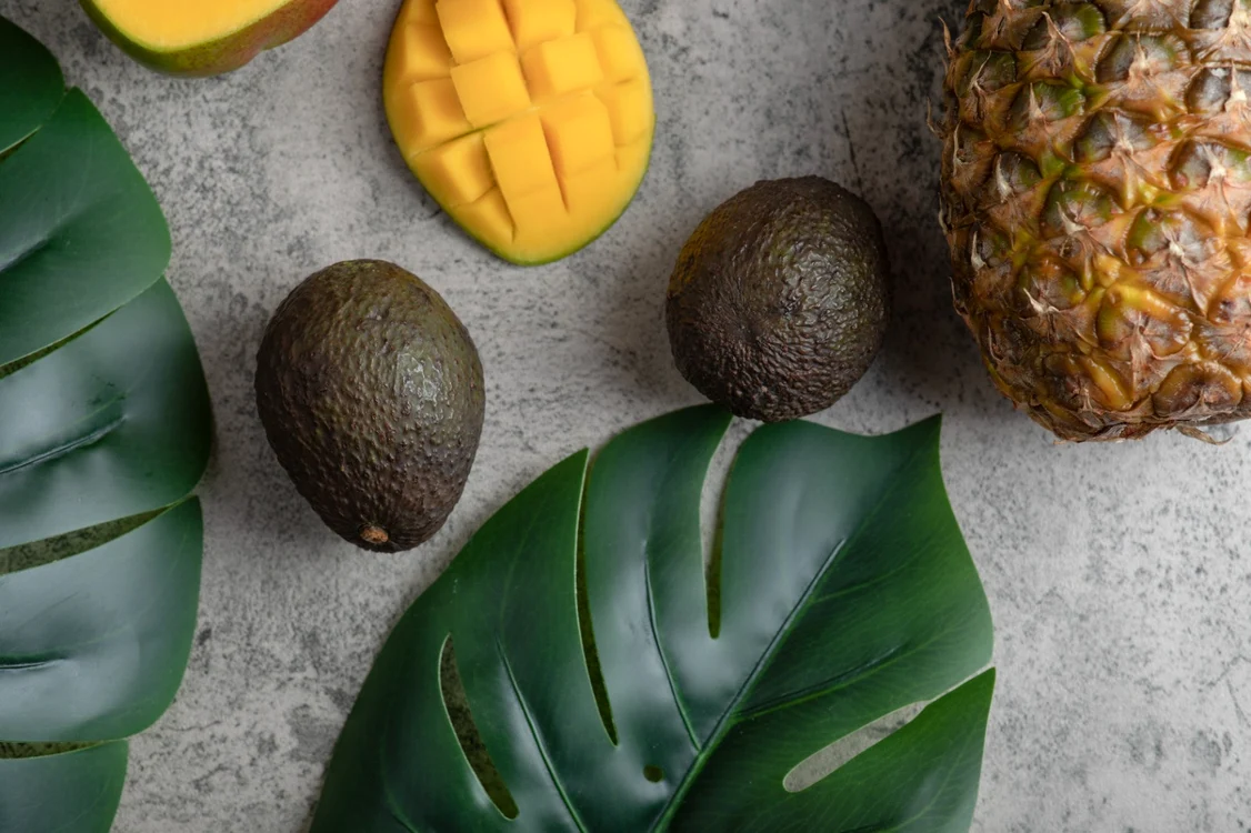 Efectele consumului zilnic de avocado și mango / Sursă foto: Freepik