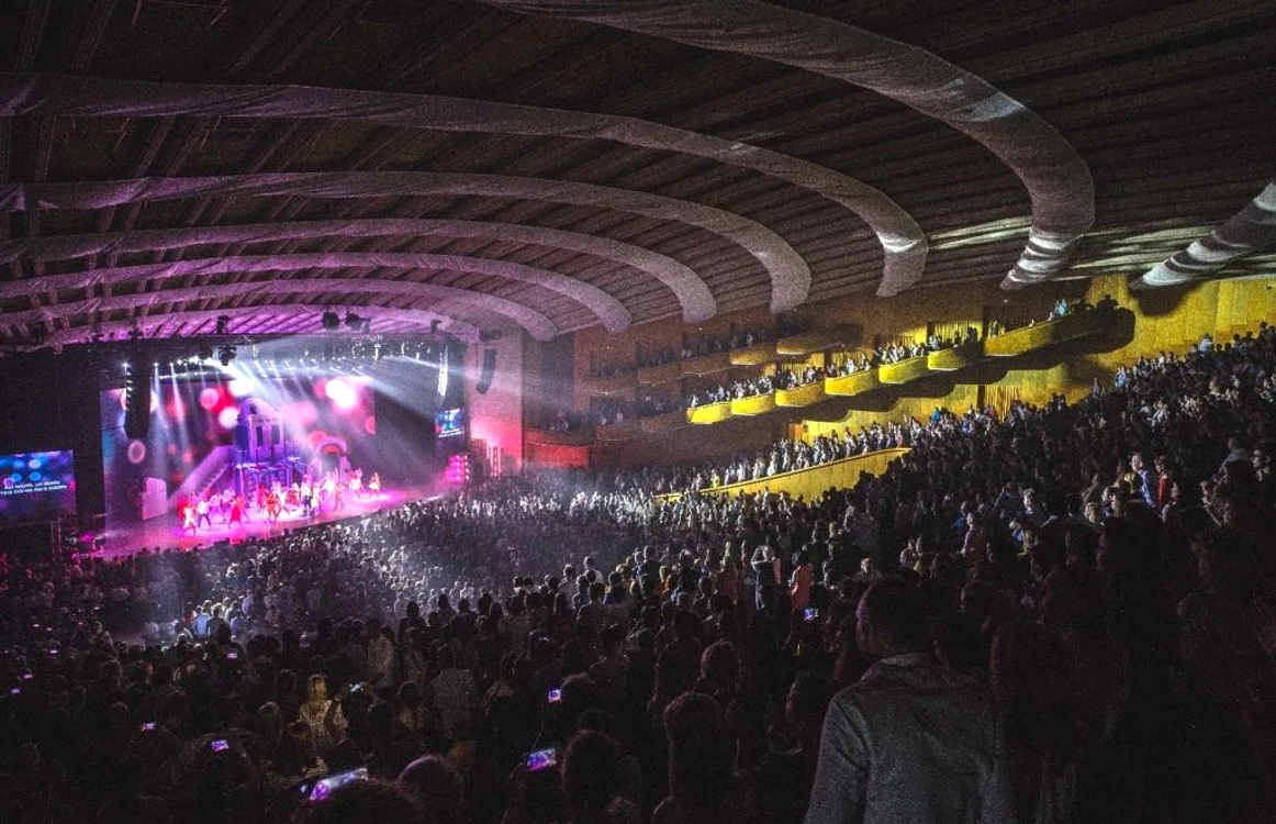 Mare succes de public la Sala Palatului pentru musicalul Mamma mia!