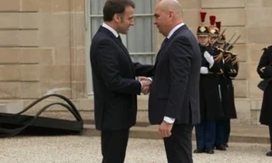 Bolojan si Macron jpg