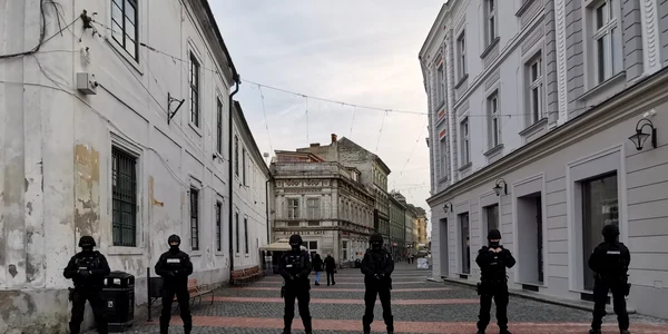 Forţele de ordine au blocat centrul Timişoarei FOTO Ş.Both