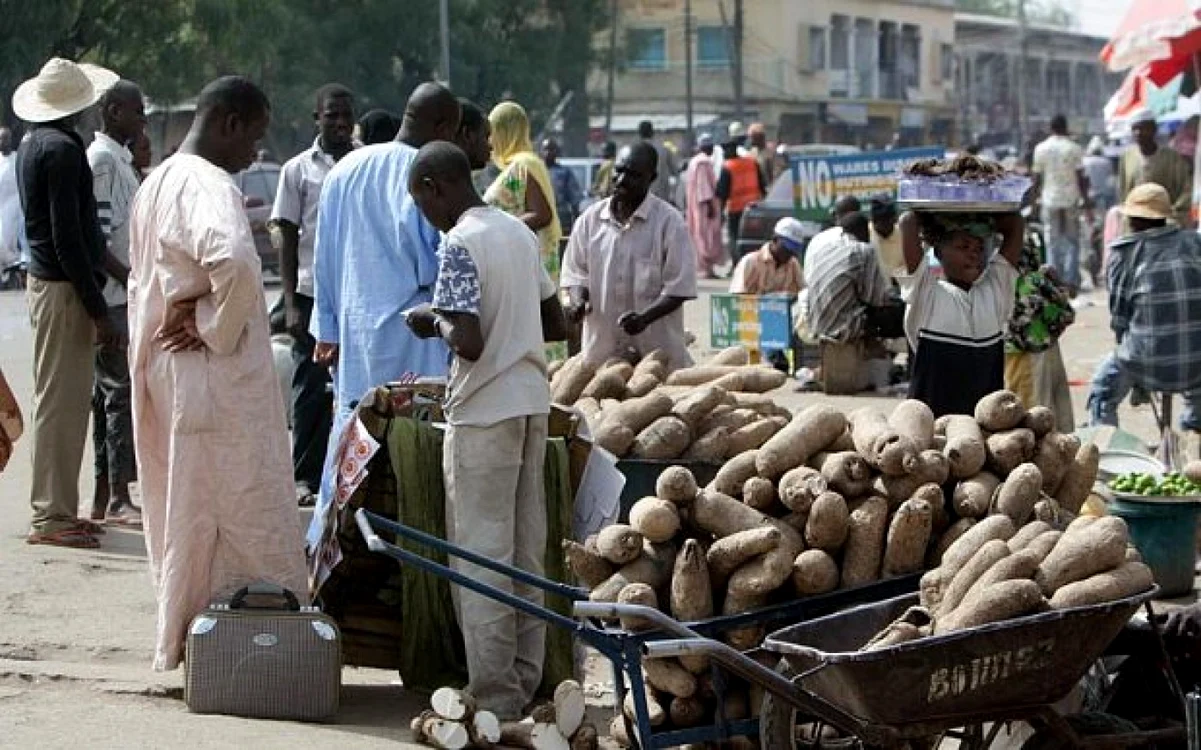 Vânzători dintr-o piaţă din Maiduguri. FOTO: Alamy/The Telegraph