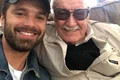 Sebastian Stan, alături de Stan Lee jpeg
