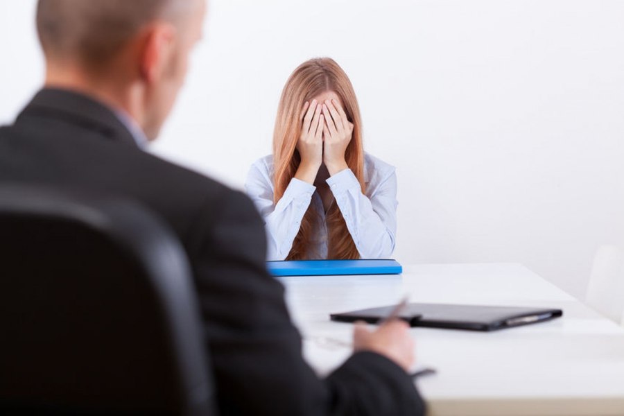 4 semne care arată că șefii vor să te facă să îți dai demisia. Concedierea tacită, folosită de manageri ca să nu beneficiezi de compensații