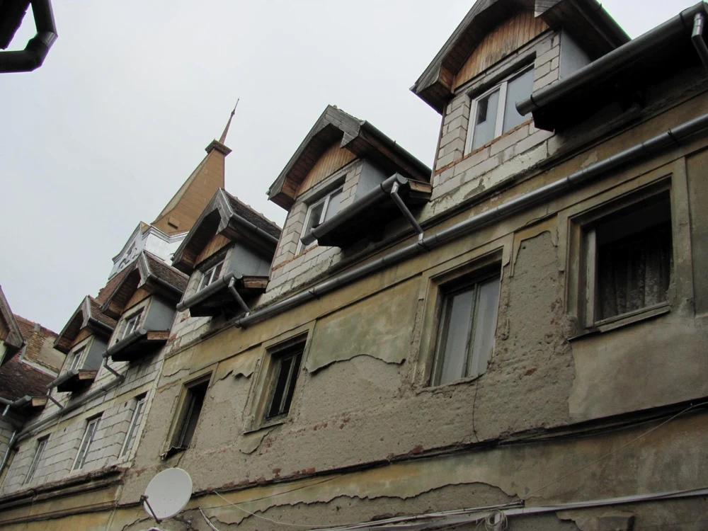 Primarul Timişoarei a încercat, fără succes, să interzică mansardele pe motiv că strică aspectul oraşului