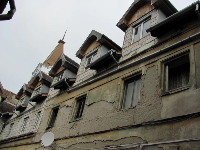 Primarul Timişoarei a încercat, fără succes, să interzică mansardele pe motiv că strică aspectul oraşului