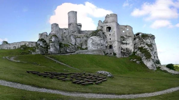 Castelele în ruină ale Poloniei jpeg