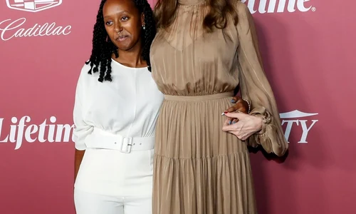 1 angelina jolie profimedia 0635593899 jpg jpeg