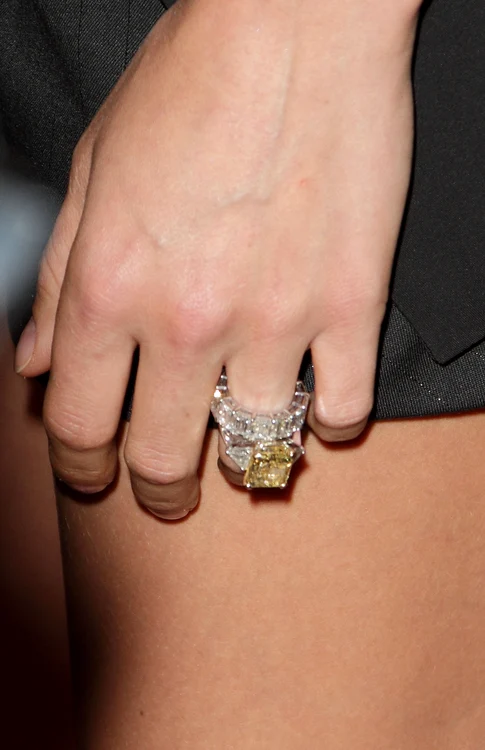 Anna Kournikova inel de logodnă GettyImages 106552200 jpg