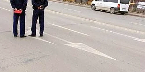 Batrana a ramas fara bani