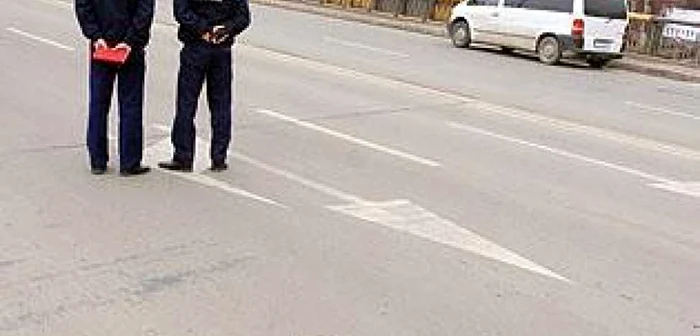 Batrana a ramas fara bani